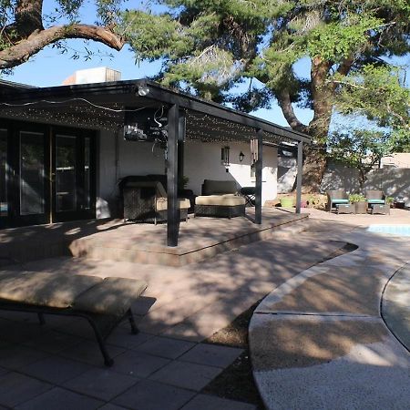 Tempe Escape With Heated Pool, Billiards & Firepit Fun Villa Bagian luar foto