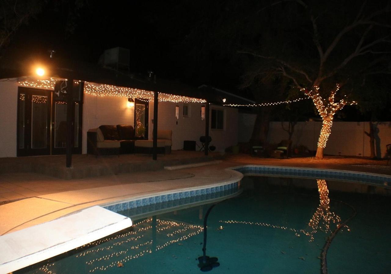 Tempe Escape With Heated Pool, Billiards & Firepit Fun Villa Bagian luar foto